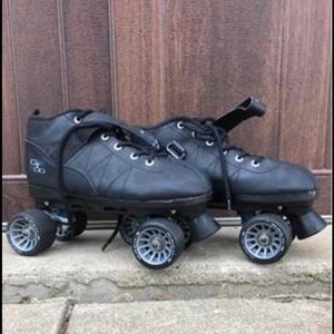 Pacer Roller Skates